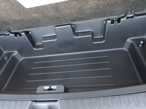 New 2026 Chevrolet Traverse LT w/ Midnight/Sport Edition image 34