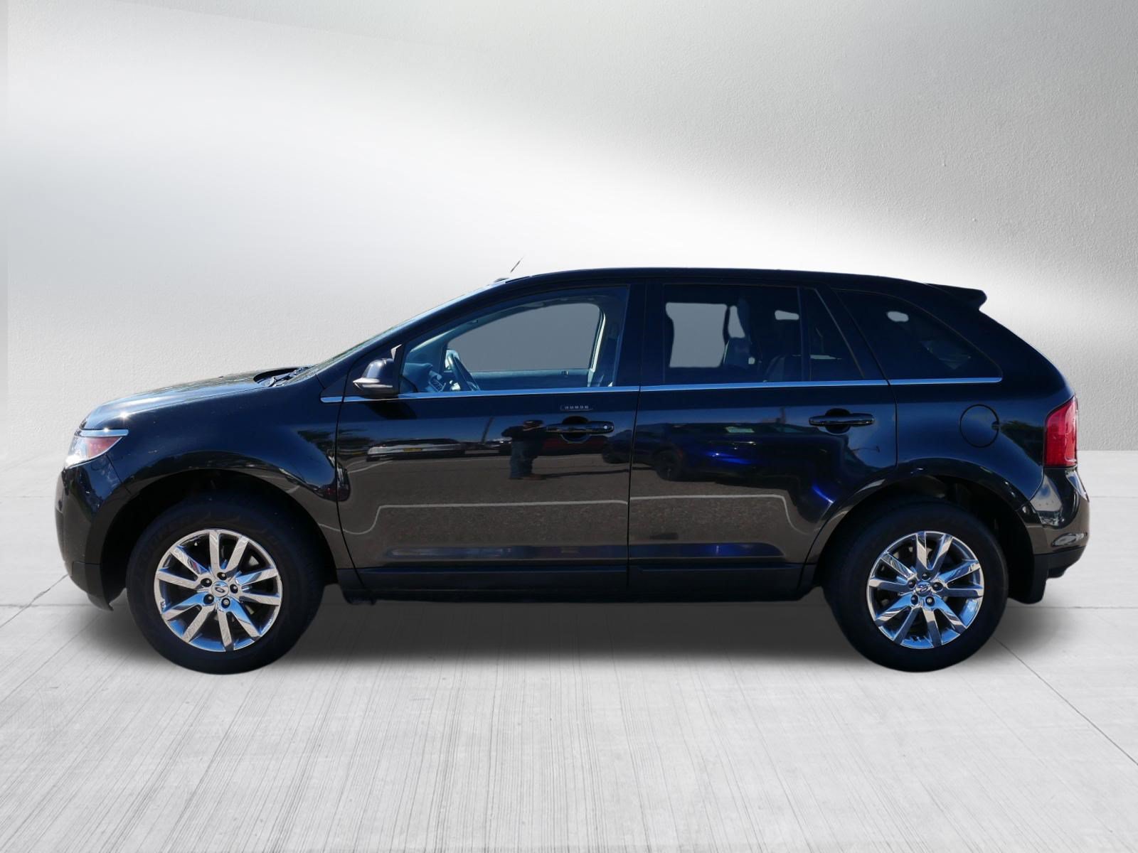 Used 2013 Ford Edge Limited w/ Canadian Touring Pkg AWD/4WD image 4