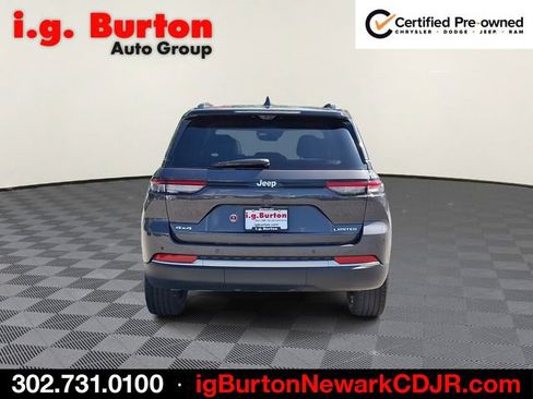 Used 2026 Jeep Grand Cherokee Limited w/ Luxury Tech Group II AWD/4WD image 5