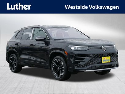 New 2026 Volkswagen Tiguan SEL R-Line
