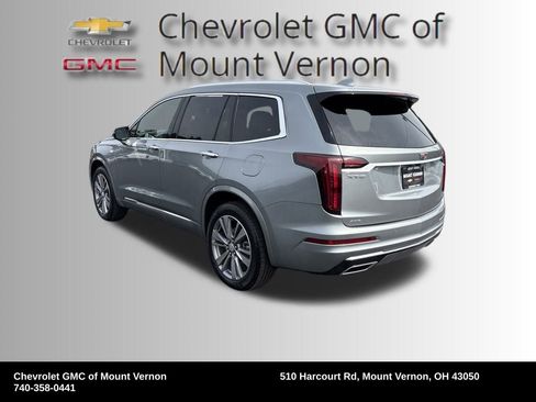 Used 2025 Cadillac XT6 Premium Luxury image 3