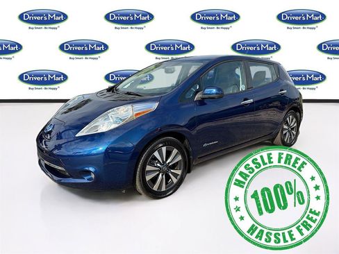 Used 2017 Nissan Leaf SL w/ Premium Package FWD image 3
