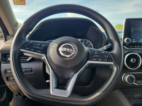 Used 2024 Nissan Sentra SV image 21