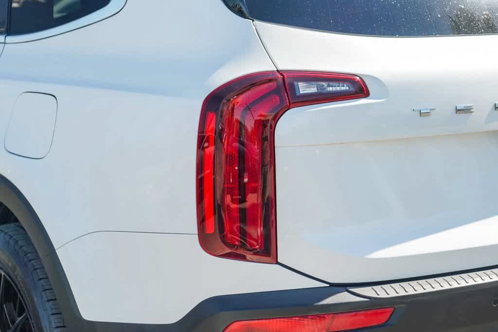 Used 2020 Kia Telluride S FWD image 7