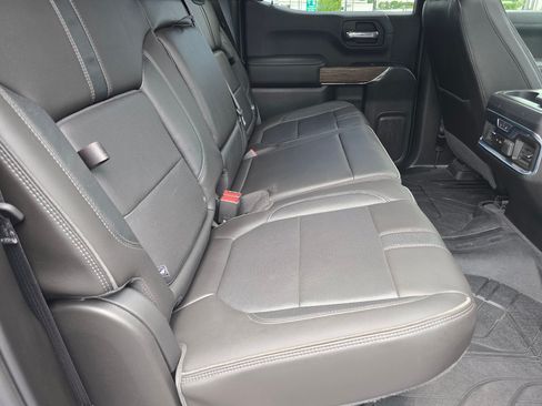 Used 2019 Chevrolet Silverado 1500 High Country w/ High Country Premium Package AWD/4WD image 34