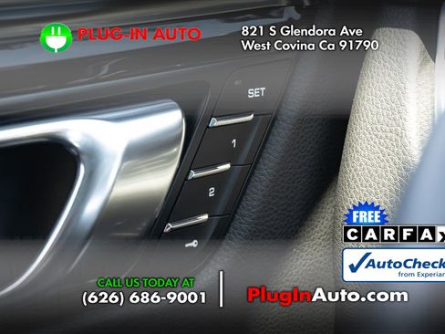 Used 2018 Porsche Macan S AWD/4WD image 22