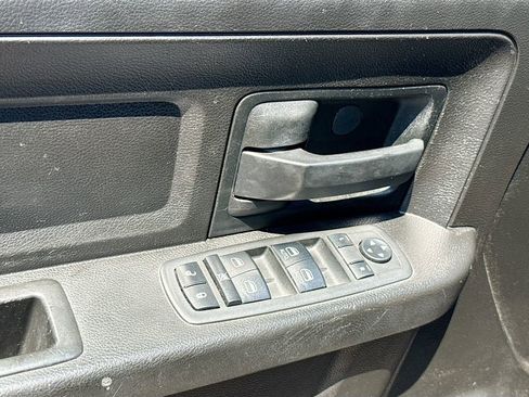 Used 2019 RAM 1500 Express image 19