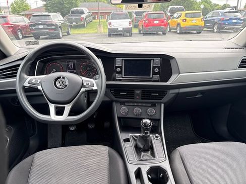 Used 2019 Volkswagen Jetta S w/ Driver Assistance Package FWD image 12