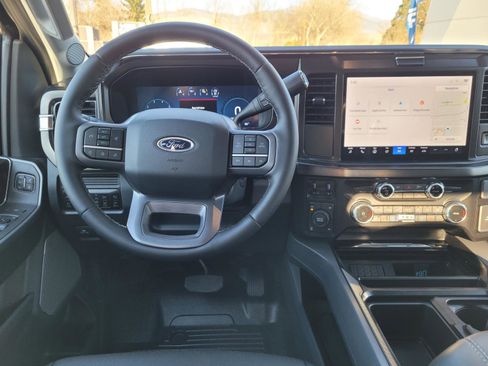 New 2026 Ford F350 Lariat image 13