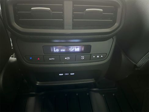 New 2025 Honda Pilot EX-L image 26