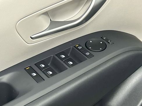 New 2026 Hyundai Tucson SEL FWD image 16