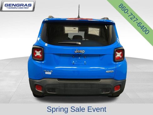 Used 2015 Jeep Renegade Latitude AWD/4WD image 6