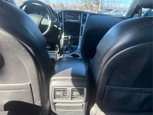 Used 2017 INFINITI Q50 Red Sport 400 image 22