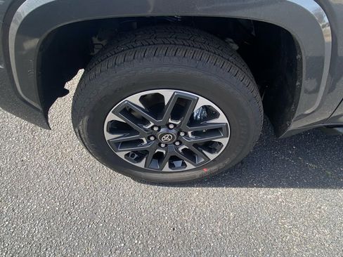 New 2026 Toyota Tundra Limited image 18