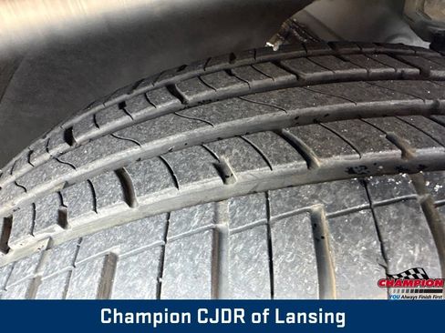 Used 2020 Chevrolet Equinox LT w/ LPO, Floor Liner Package FWD image 36