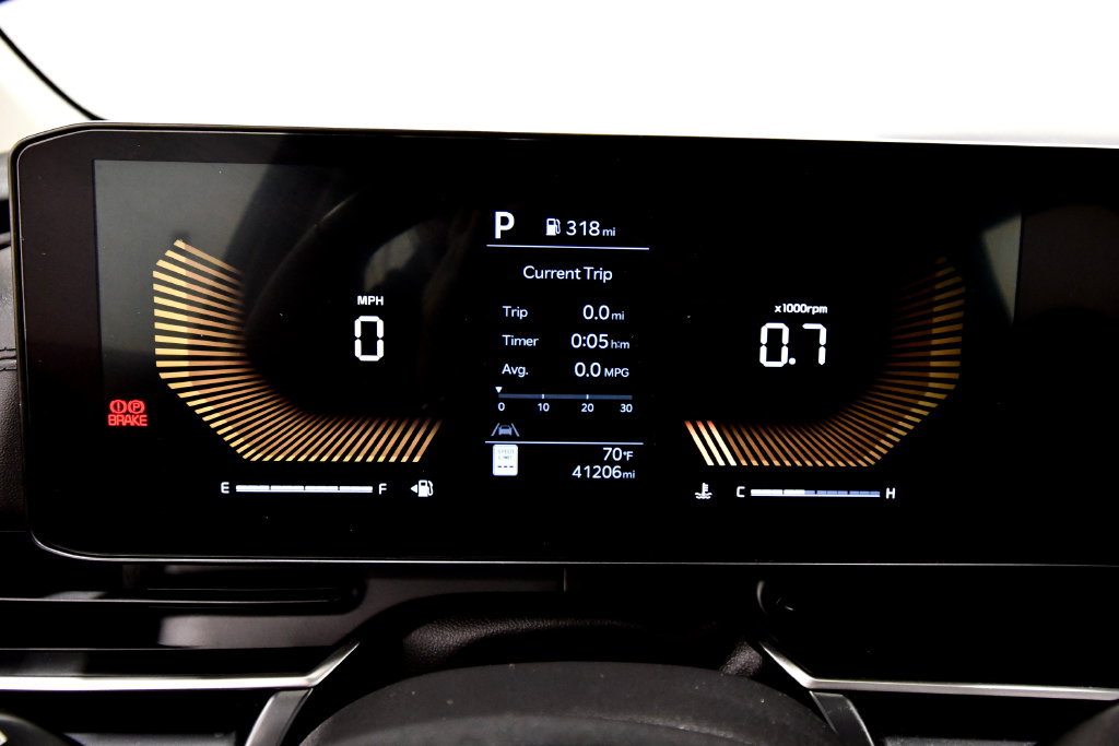 Certified 2025 Kia Carnival FWD image 22