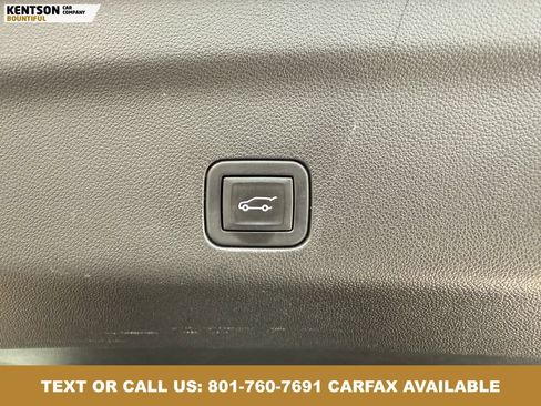Used 2023 GMC Yukon XL Denali Ultimate AWD/4WD image 36