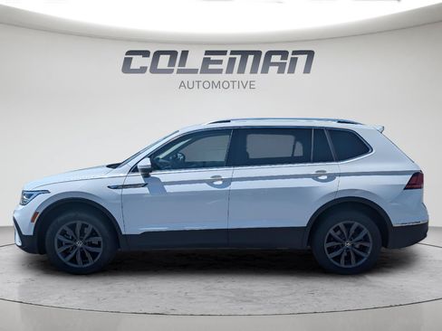 Used 2022 Volkswagen Tiguan SE AWD/4WD image 6