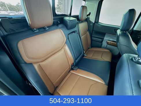 Used 2024 Ford Maverick Lariat w/ FX4 Off-Road Package AWD/4WD image 30