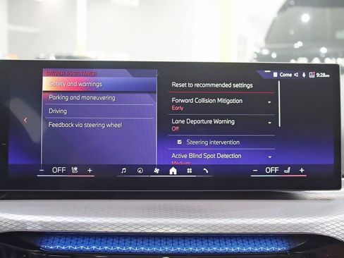 Used 2025 BMW i4 xDrive40i w/ M Sport Package image 25