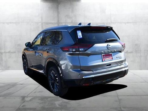 New 2026 Nissan Rogue Platinum image 7