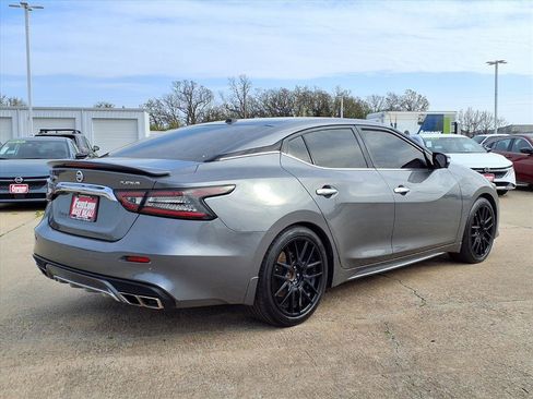 Used 2022 Nissan Maxima Platinum w/ Sport Mat Group image 2