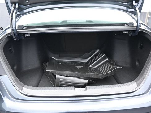 Used 2025 Honda Accord SE image 35