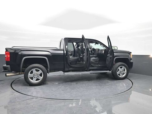 Used 2015 GMC Sierra 2500 Denali image 44