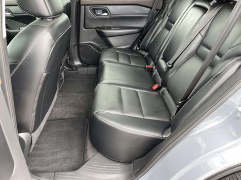 Used 2023 Nissan Rogue SL w/ SL Premium Package FWD image 12