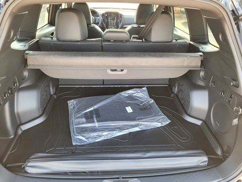 New 2025 Subaru Forester Limited w/ Popular Package #1 image 18