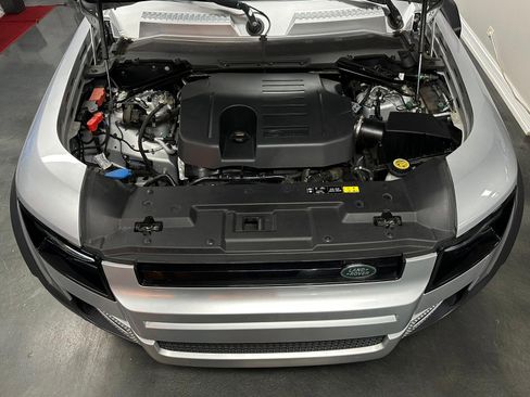 Used 2020 Land Rover Defender 110 First Edition image 53