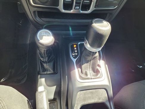 Used 2023 Jeep Wrangler Sahara image 20