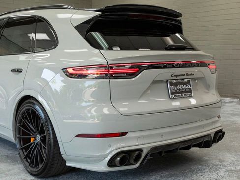 Used 2021 Porsche Cayenne Turbo image 49