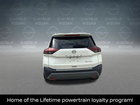 Certified 2023 Nissan Rogue SV w/ SV Premium B Package AWD/4WD image 5