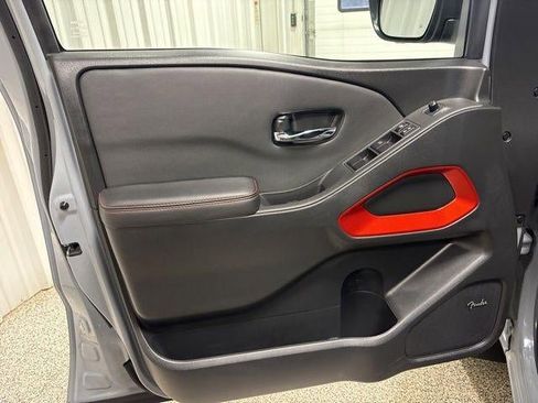 Used 2024 Nissan Frontier Pro-X w/ Pro Convenience Package image 13