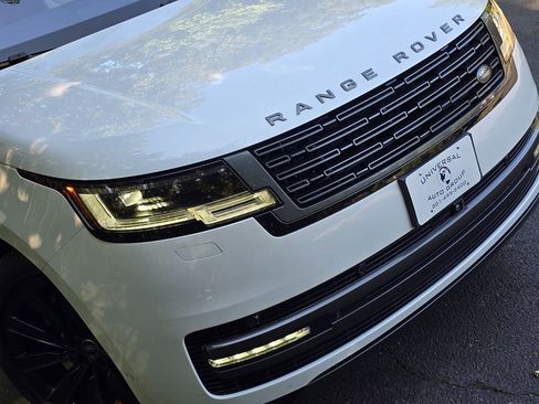 Used 2023 Land Rover Range Rover SE image 77