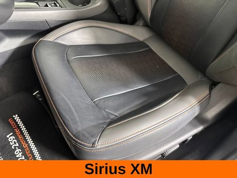 Used 2024 Subaru Crosstrek 2.5i Limited AWD/4WD image 15