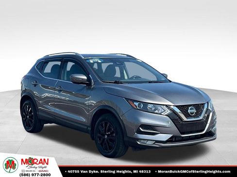 Used 2021 Nissan Rogue Sport SV AWD/4WD image 6