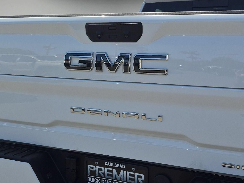 Certified 2025 GMC Sierra 3500 Denali Ultimate AWD/4WD image 31