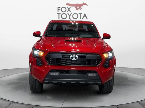 Used 2024 Toyota Tacoma TRD Sport image 9