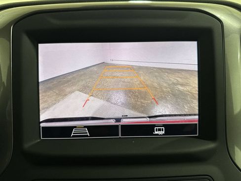 Used 2024 GMC Sierra 2500 Pro AWD/4WD image 15