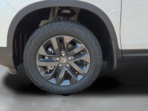 New 2026 Honda Ridgeline Sport image 9