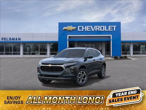 New 2026 Chevrolet Trax LT w/ Driver Confidence Package image 8