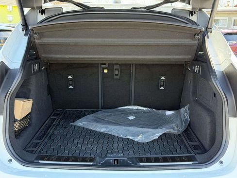 Used 2023 Jaguar F-PACE R-Dynamic S image 14