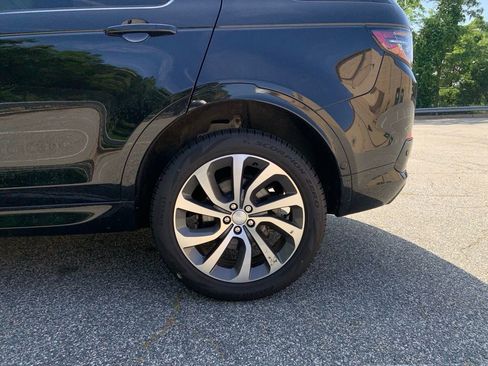 Certified 2024 Land Rover Discovery Sport S image 12