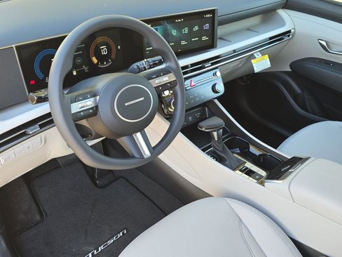 New 2026 Hyundai Tucson SEL image 16
