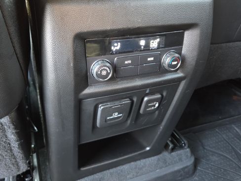 Used 2023 Chevrolet Traverse RS w/ LPO, Floor Liner Package image 15