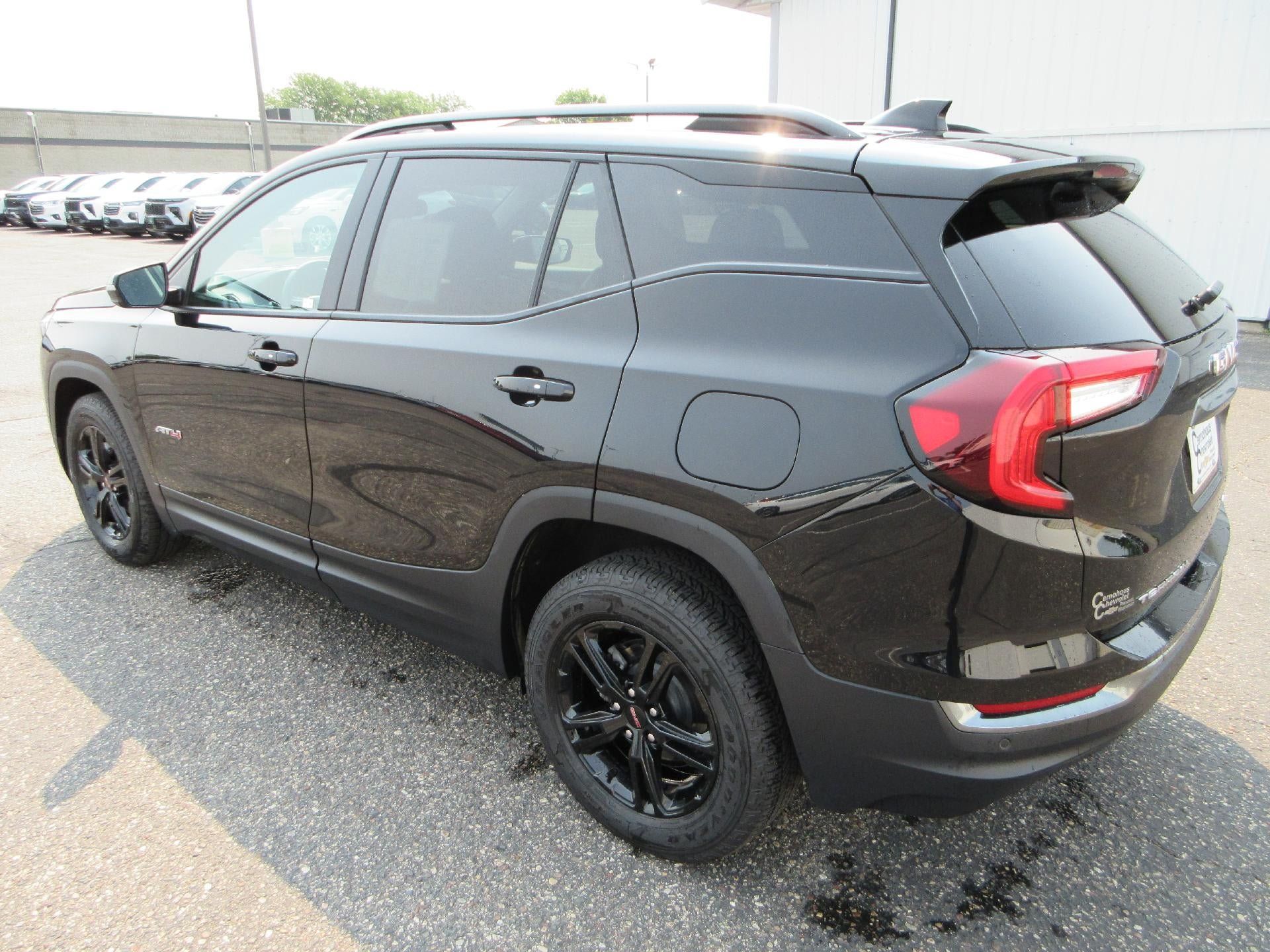 Certified 2024 GMC Terrain AT4 w/ Tech Package AWD/4WD image 7