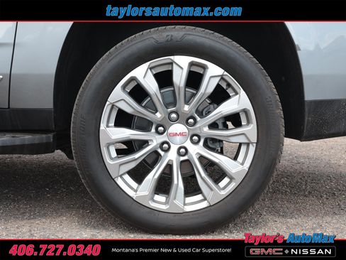 Used 2024 GMC Yukon XL Denali w/ Advanced Technology Package AWD/4WD image 53
