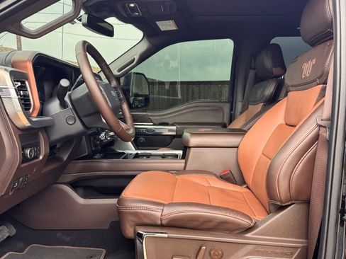 Used 2025 Ford F250 King Ranch w/ FX4 Off-Road Package AWD/4WD image 6